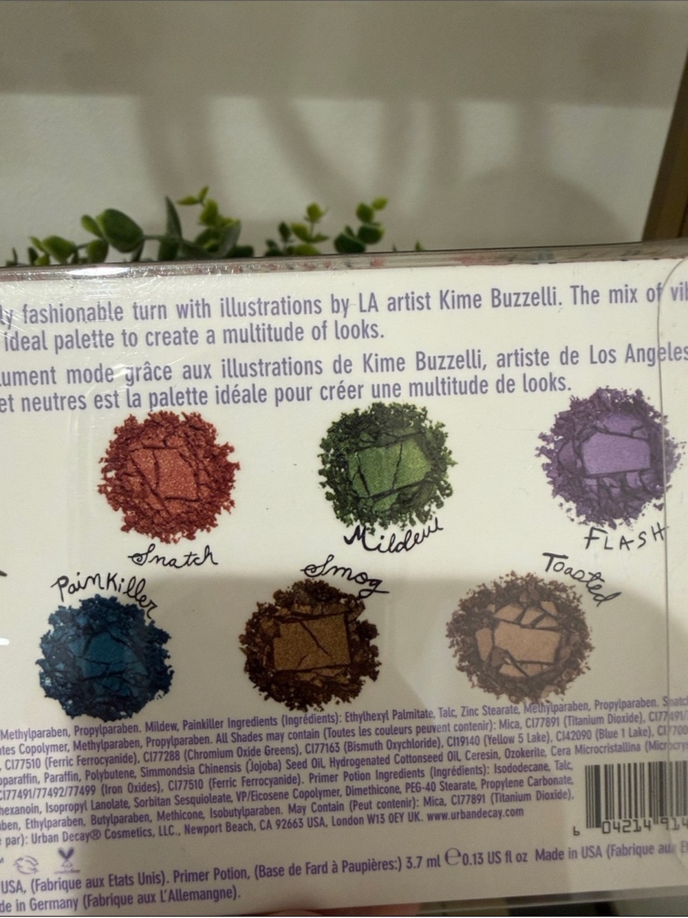 Urban Decay Eyeshadow Palette & Primer - Picture 10 of 11